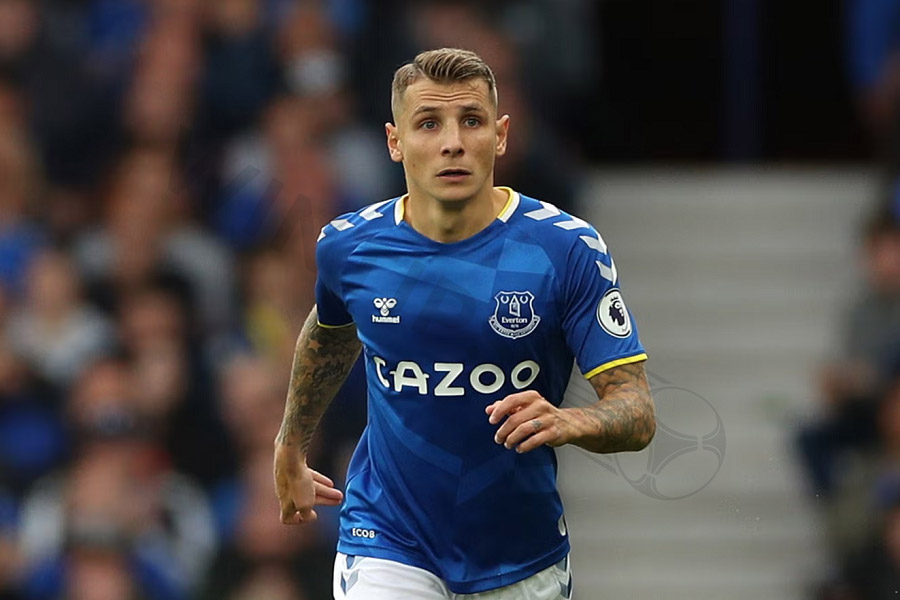 Lucas Digne - Best left backs in world football