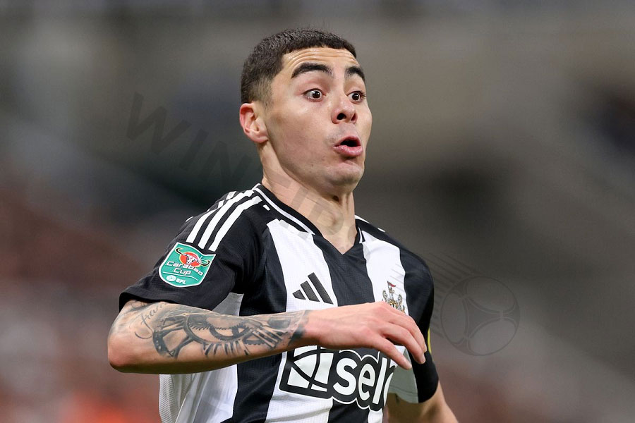  Miguel Almiron  - Best right wingers in the world