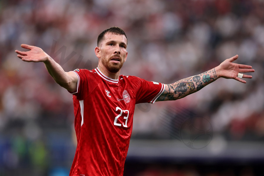  Pierre-Emile Højbjerg - Best interception midfielders in the world