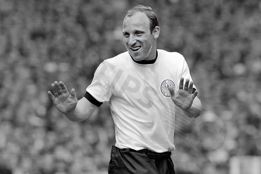 Uwe Seeler - 575 goals