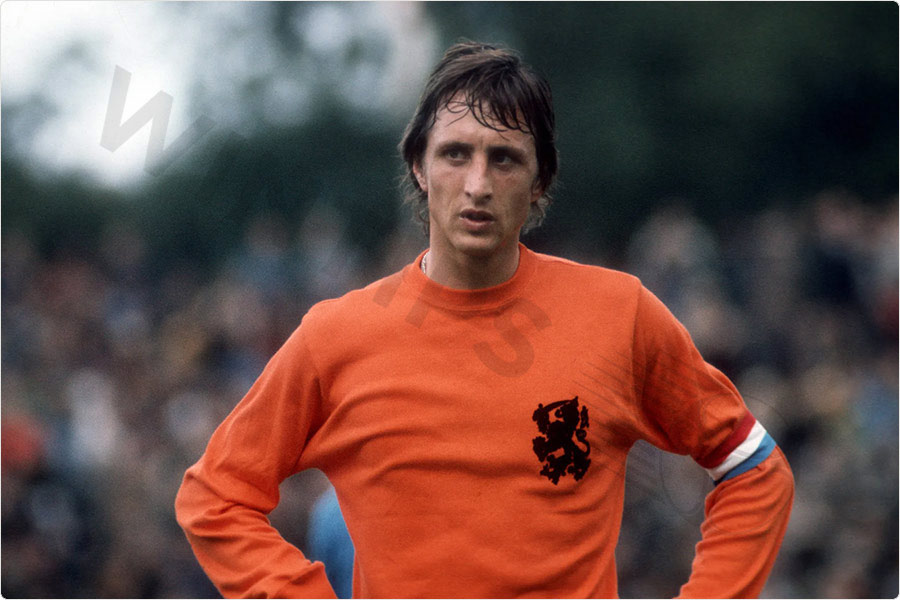 Johan Cruyff (Netherlands) – 3 titles