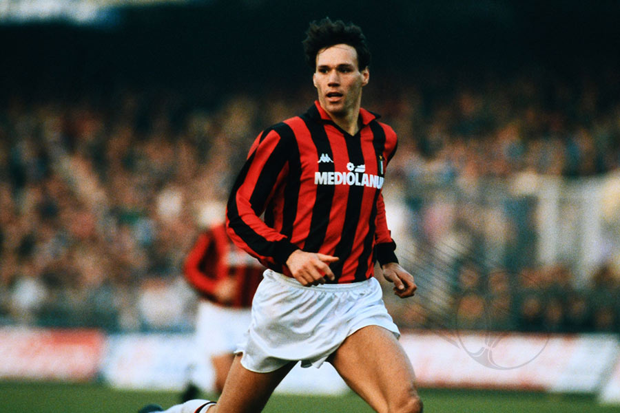 Footballers who retired too early: Marco van Basten