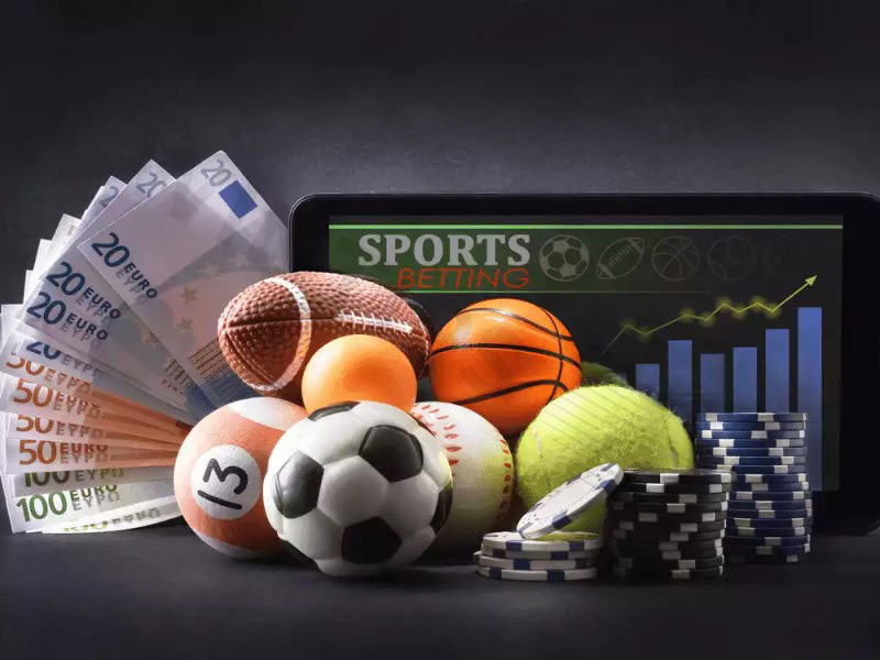 What is parlay in sports betting?