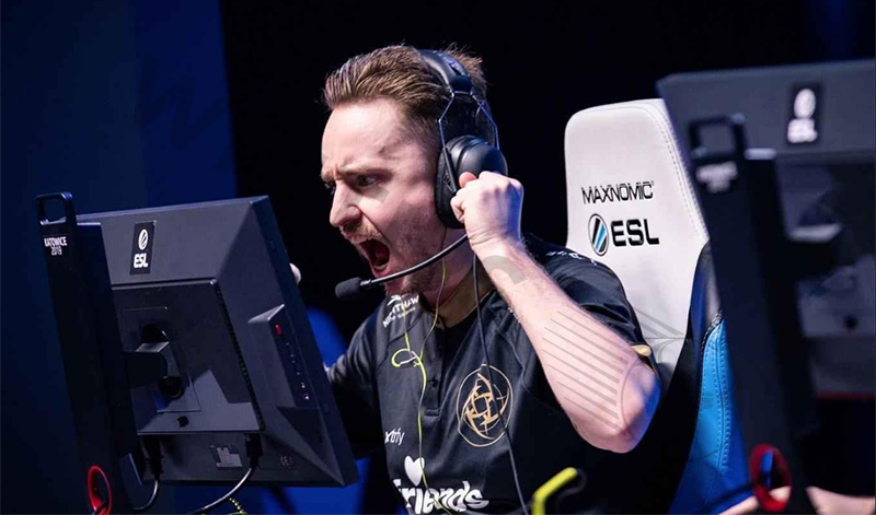 Best esports players: GeT_RiGhT