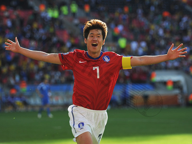 The best football player in Asia: Park Ji Sung (Korea)