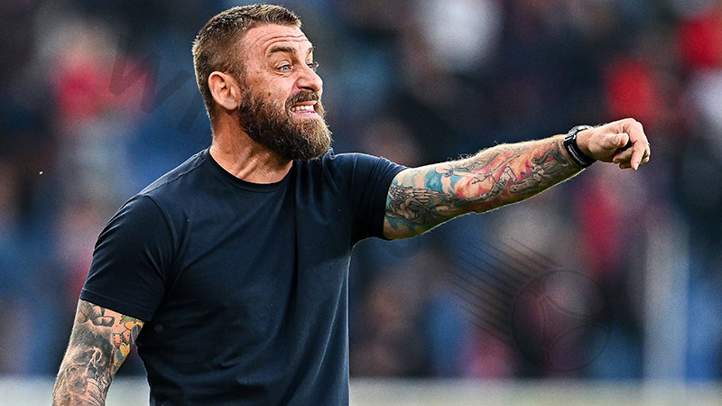 One of De Rossi's most prominent tattoos is a unique artwork of his own face