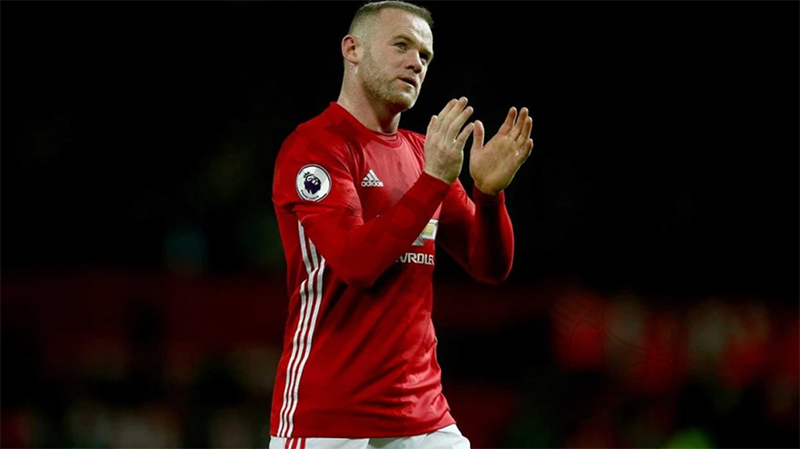 Most versatile players in football: Wayne Rooney (Career: 2001-2017)