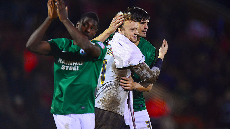 Longest penalty shootout in football history​: Scunthorpe United 14-13 Worcester City (32 penalties)