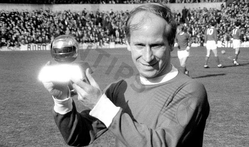 Famous bald football players: Sir Bobby Charlton