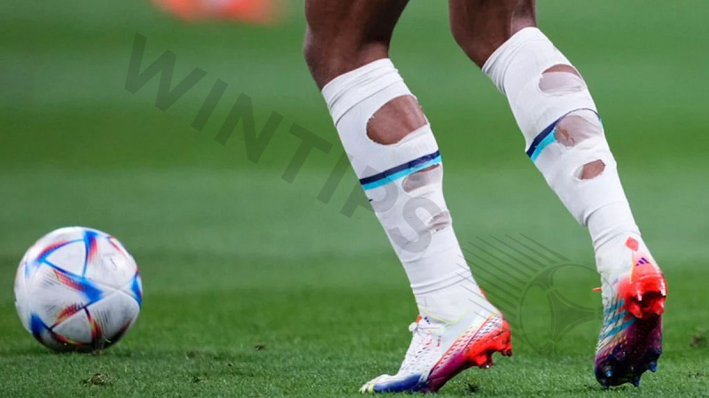 Are players penalized for wearing torn socks?