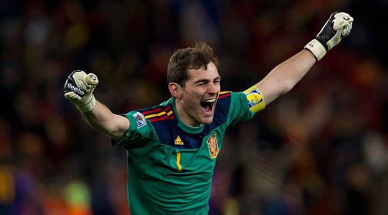 Best goal save ever in football history: Iker Casillas vs Netherlands (2010)