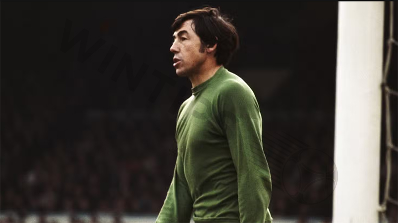 Best goal save ever in football history: Gordon Banks v Brazil (1970)