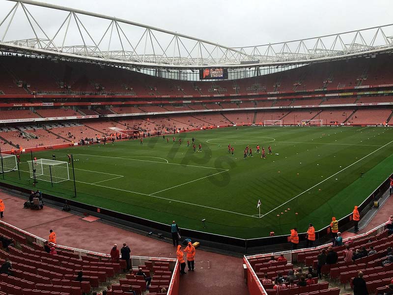 Which is the most beautiful stadium in England - Emirates 