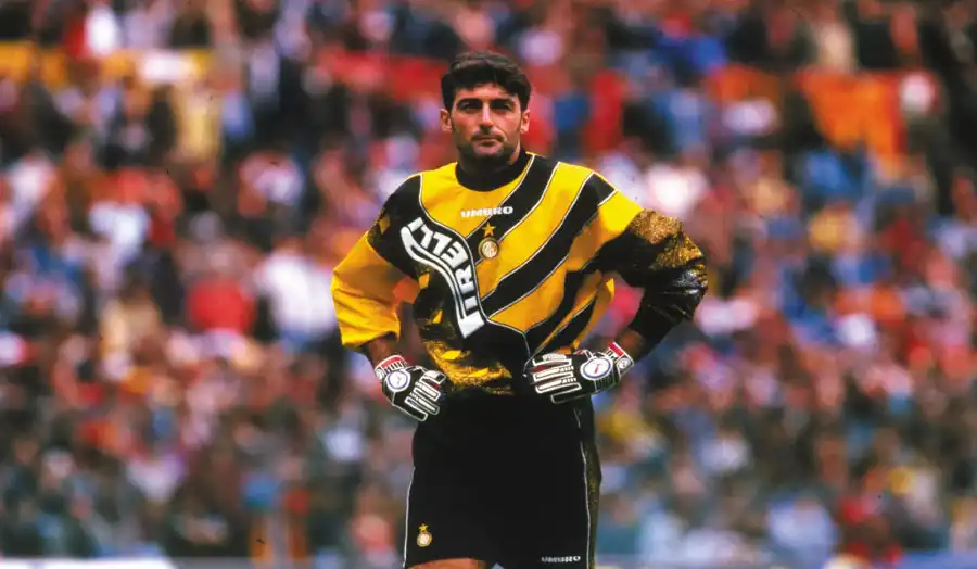 Gianluca Pagliuca – Experienced goalkeeper, solid stopper of Bologna in the late 1990s
