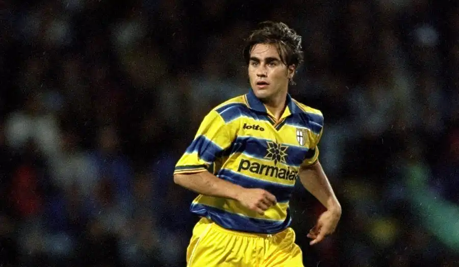 Fabio Cannavaro - The steel shield between the defense, the man who turned Parma into an impregnable fortress