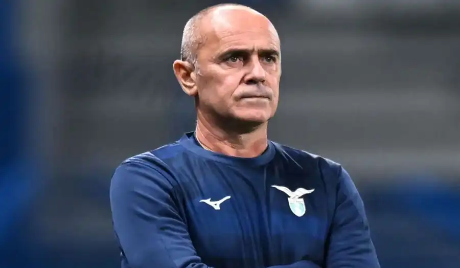 Giovanni Martusciello - The tactician who helps control the ball and adjust the gameplay effectively