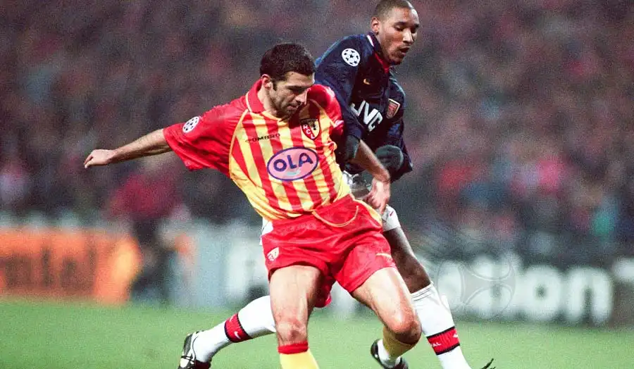 Éric Sikora – The Immortal Soul of Defense, the Embodiment of Red-Gold Loyalty