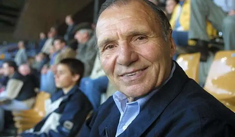 René Hauss – The legendary leader who lived his whole life with the Strasbourg shirt