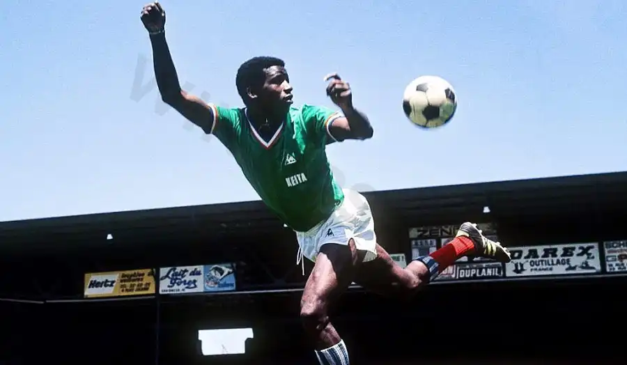 Salif Keïta - The outstanding African striker, combining speed, bravery and precision in every shot