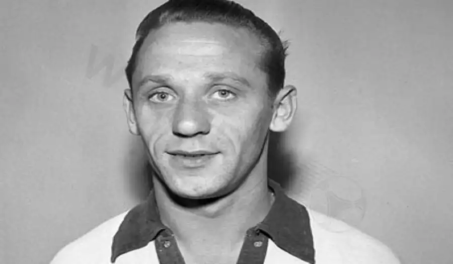 Alfred Pfaff - The creative "conductor", who created, assisted and scored goals, helping Frankfurt win the German national championship in 1959