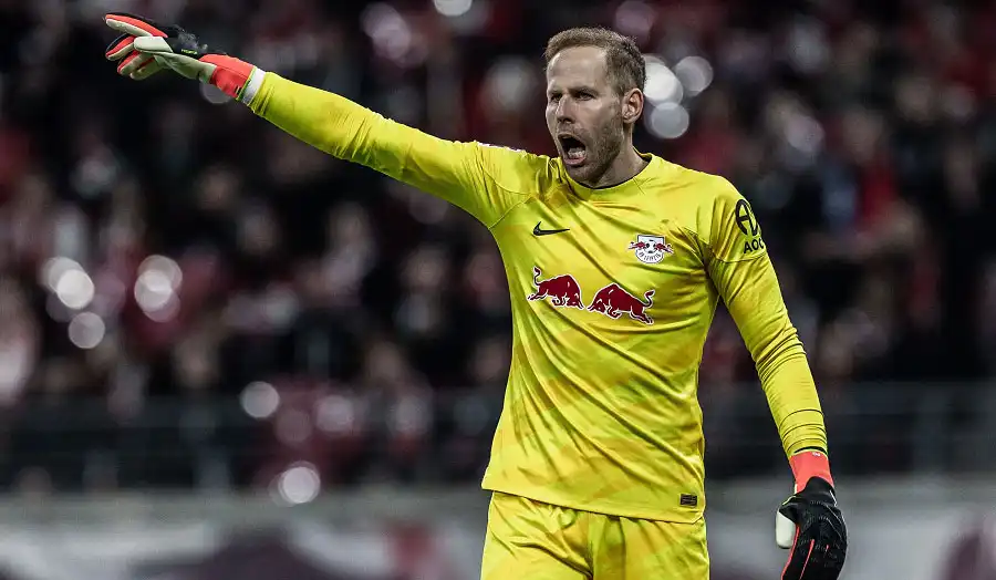 Péter Gulácsi – Solid goalkeeper, leader of the defense