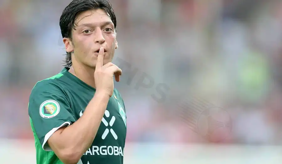 Mesut Özil - Creative midfielder with sharp tactical vision at Bremen