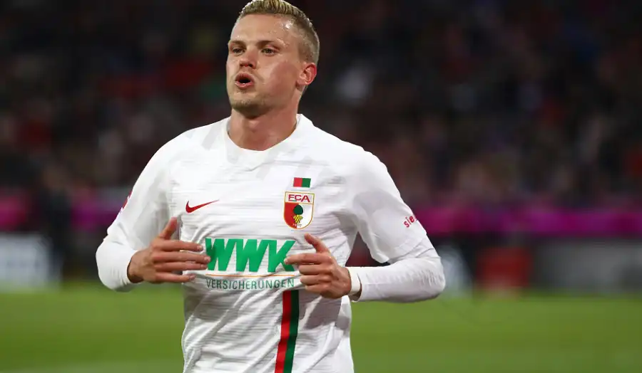 Philipp Max – Excellent left-back with great attacking support