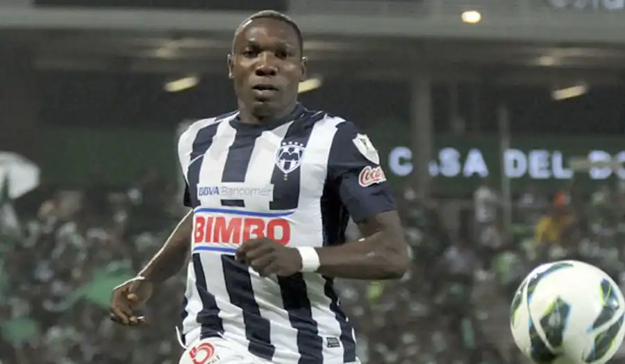 Walter Ayoví – Versatile winger, all-rounder and durable in his prime