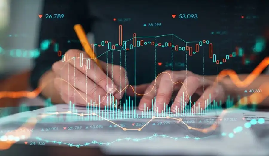 Compare initial and close-time odds to spot bookmaker fluctuations