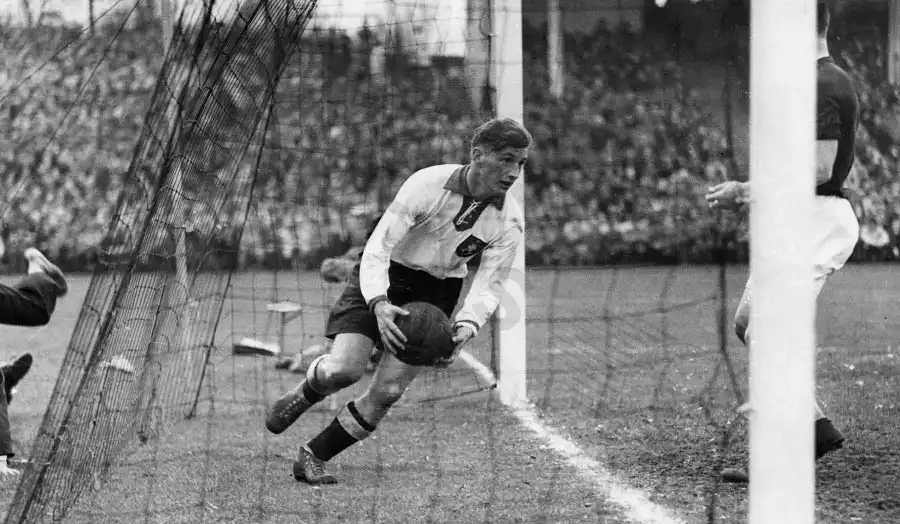 Fritz Walter - Symbol of spiritual strength and belief in the extraordinary