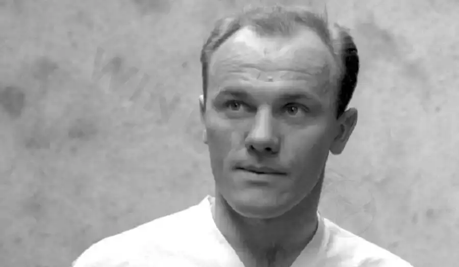 Ján Popluhár - Czechoslovakian legend, great centre-back and greatest Slovak player of the 20th century
