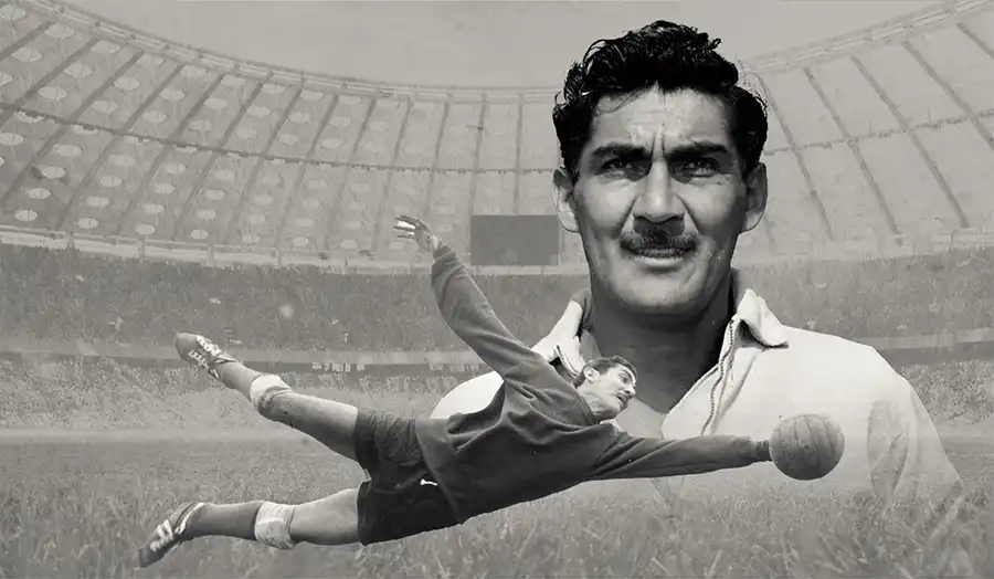 Antonio Carbajal playing as Mexico goalkeeper in 1950s