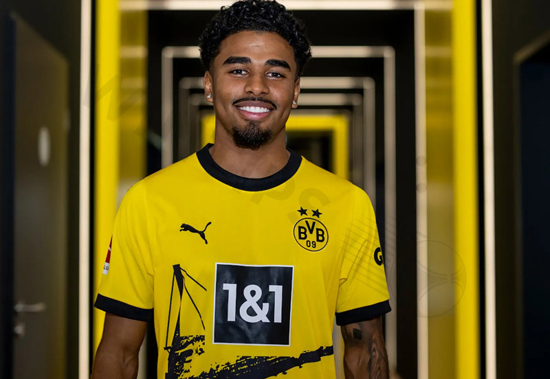 Maatsen with Dortmund (on loan from Chelsea)