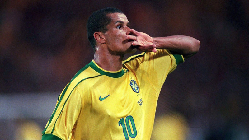 A striker with top skills – Rivaldo