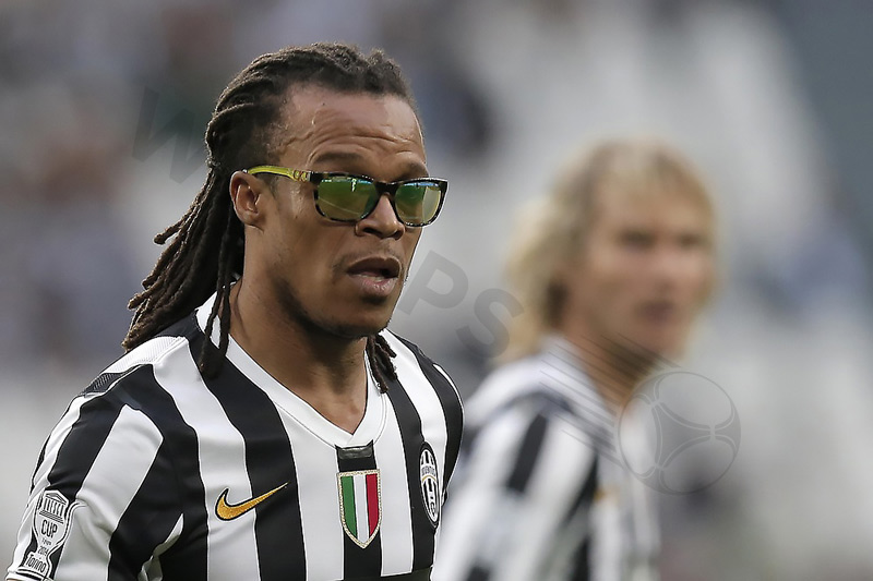 Always playing with blood, Edgar Davids received quite a few red cards