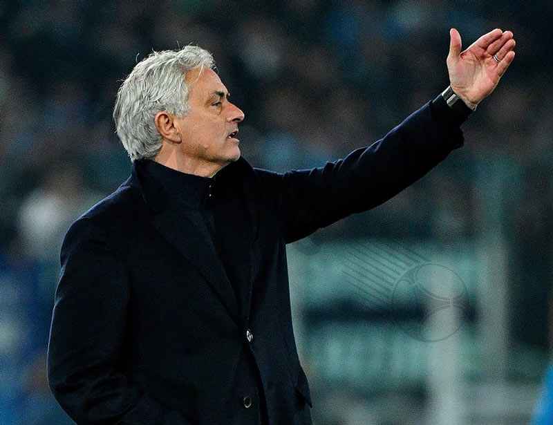 One of the most classy football managers - J. Mourinho