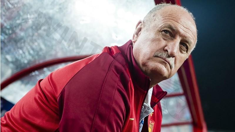 F. Scolari possesses an impressive football management record