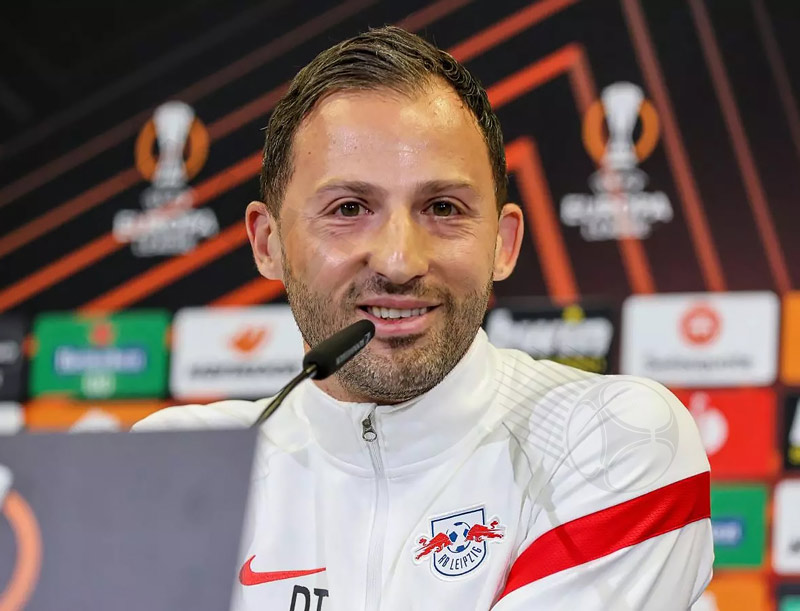 Coach Domenico Tedesco is sought after by big teams