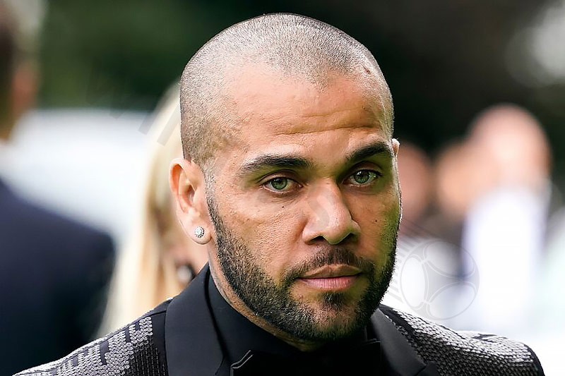 Former defender Dani Alves’ unfrustrating difficulties