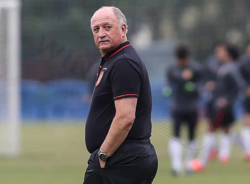 L. Felipe Scolari is sought after by many teams