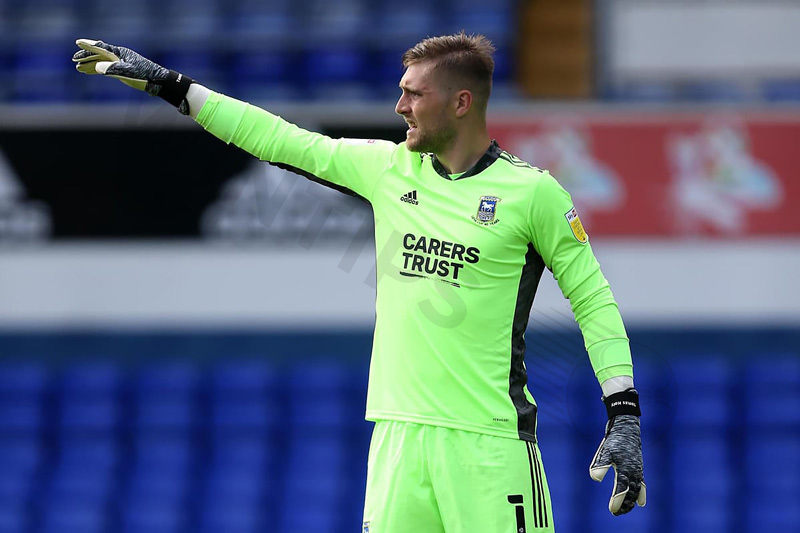 Czech football produces tall goalkeepers like Holly