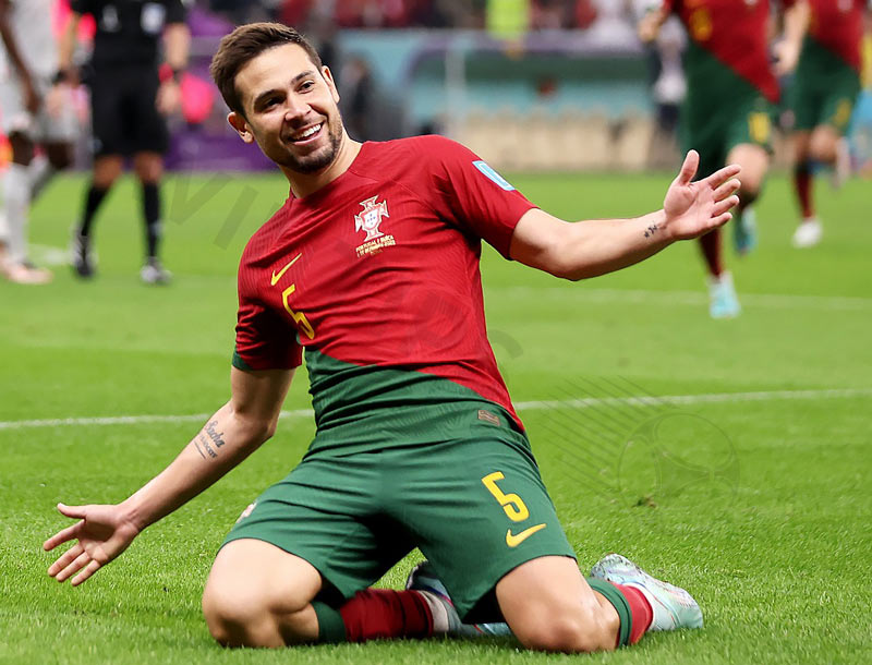 R. Guerreiro is a Portugal national team player