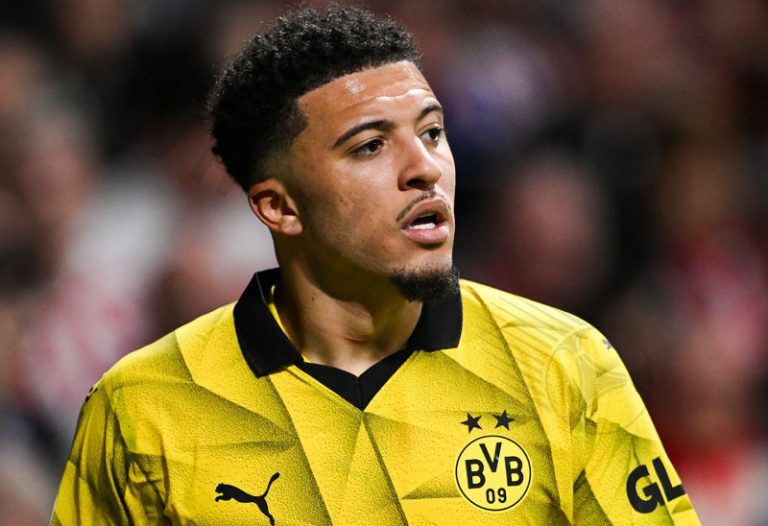 Jadon Sancho – Football players with number 25